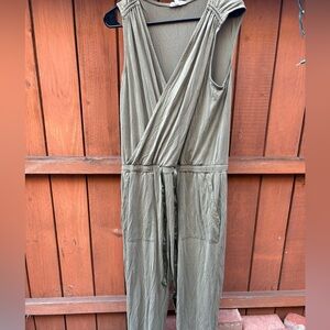 Women’s jumpsuit